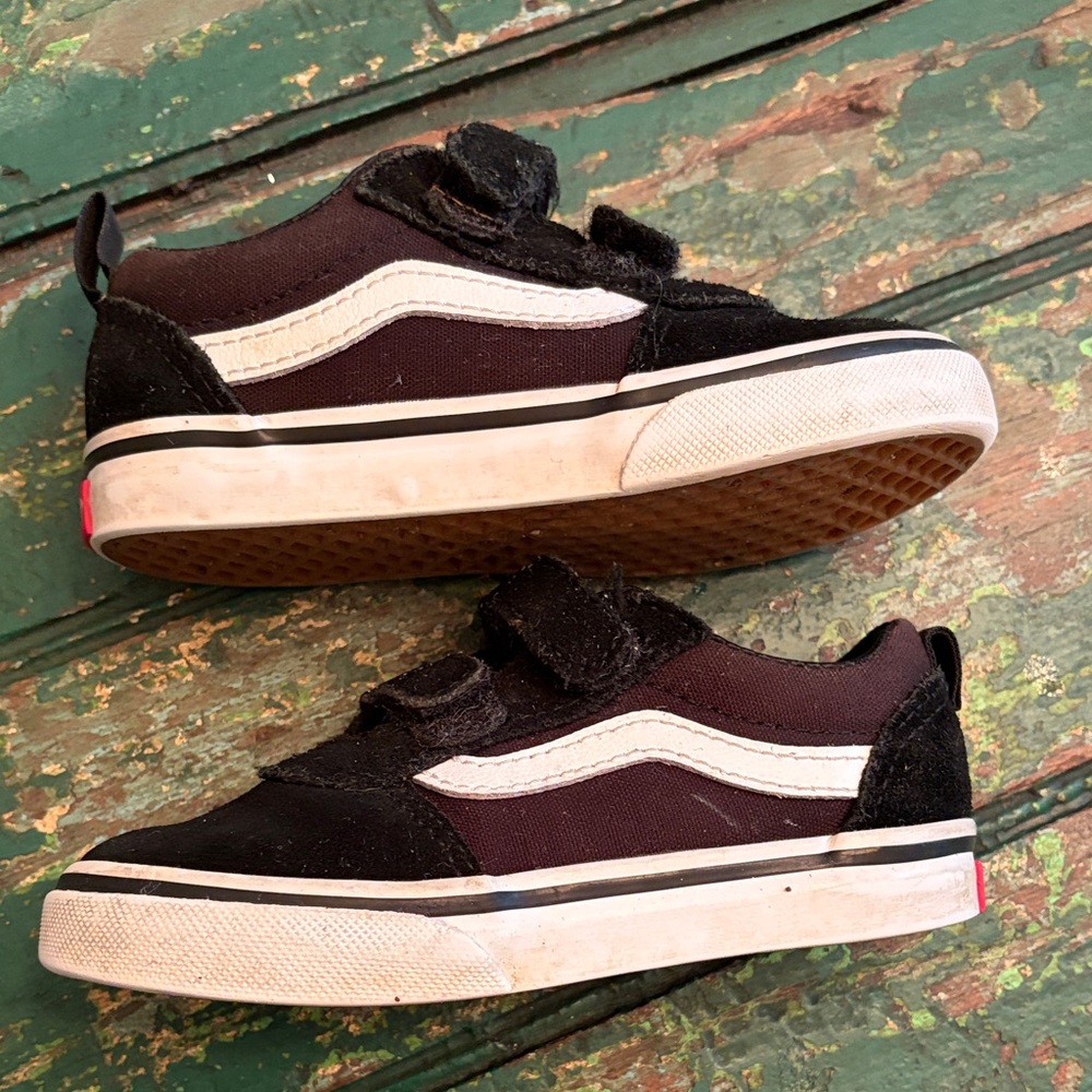 Vans Kids Black & White Velcro Skate Sneakers